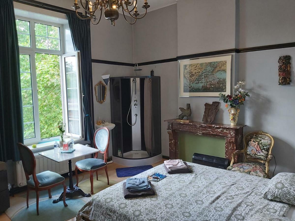 Chateau Lambert Moulinsart Hotel, Shuttle Airport, Long Term Parking, Snooker, Large Terrasse, Dinner, Breakfast 沙勒罗瓦 外观 照片